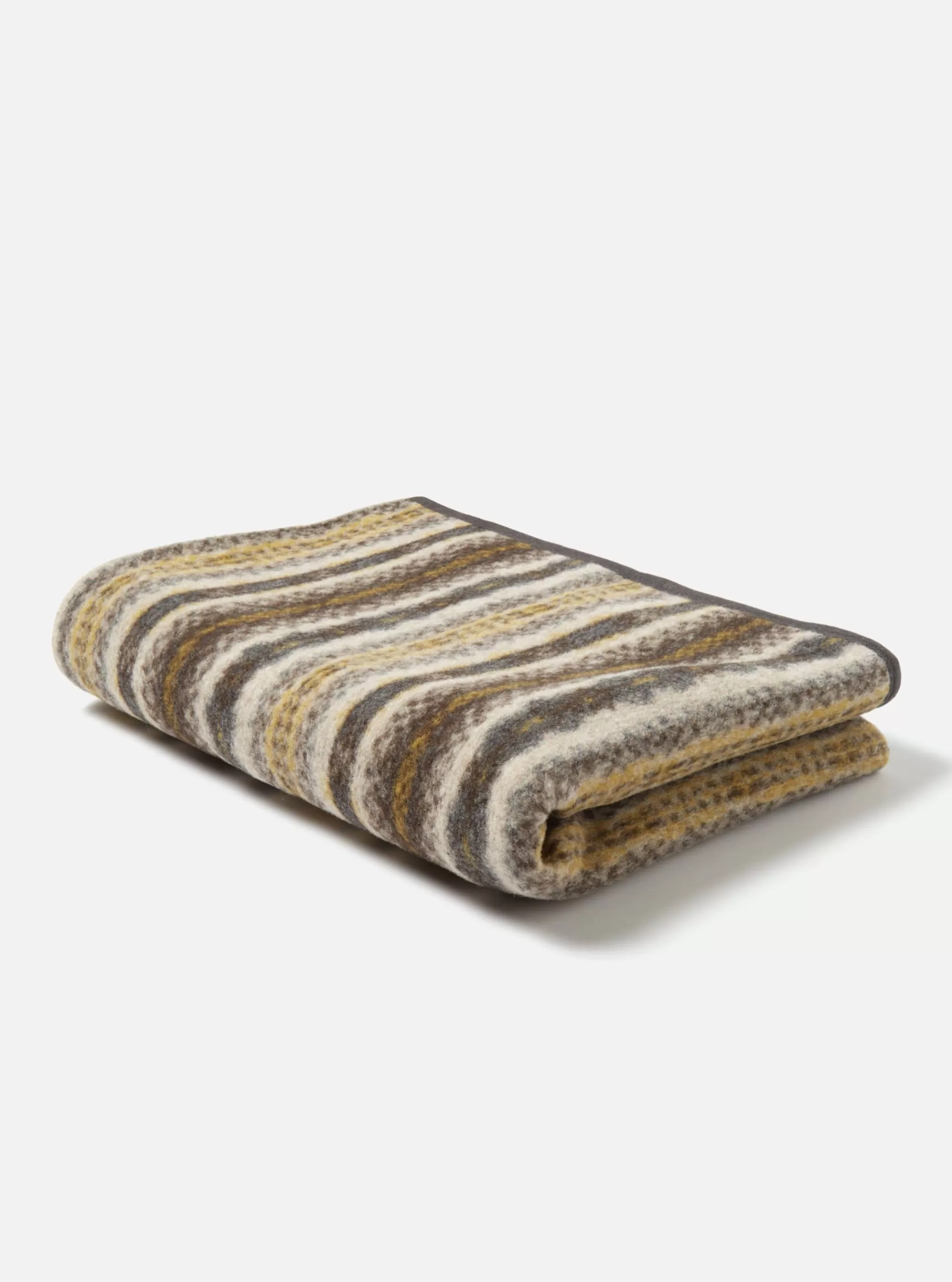 Accessories.^Universal Works Blanket In Fairisle Mix Wool Fleece