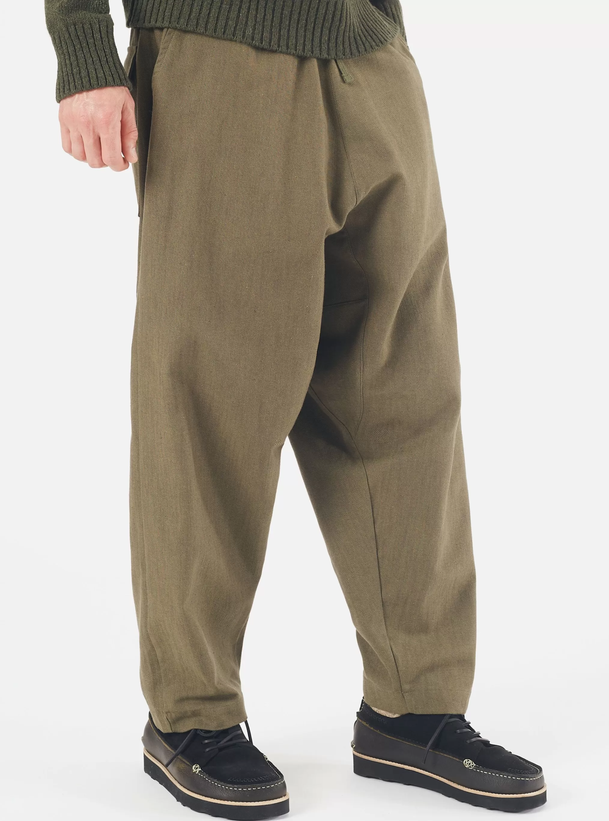 Trousers.^Universal Works Braga Pant In Olive Kyo Cotton