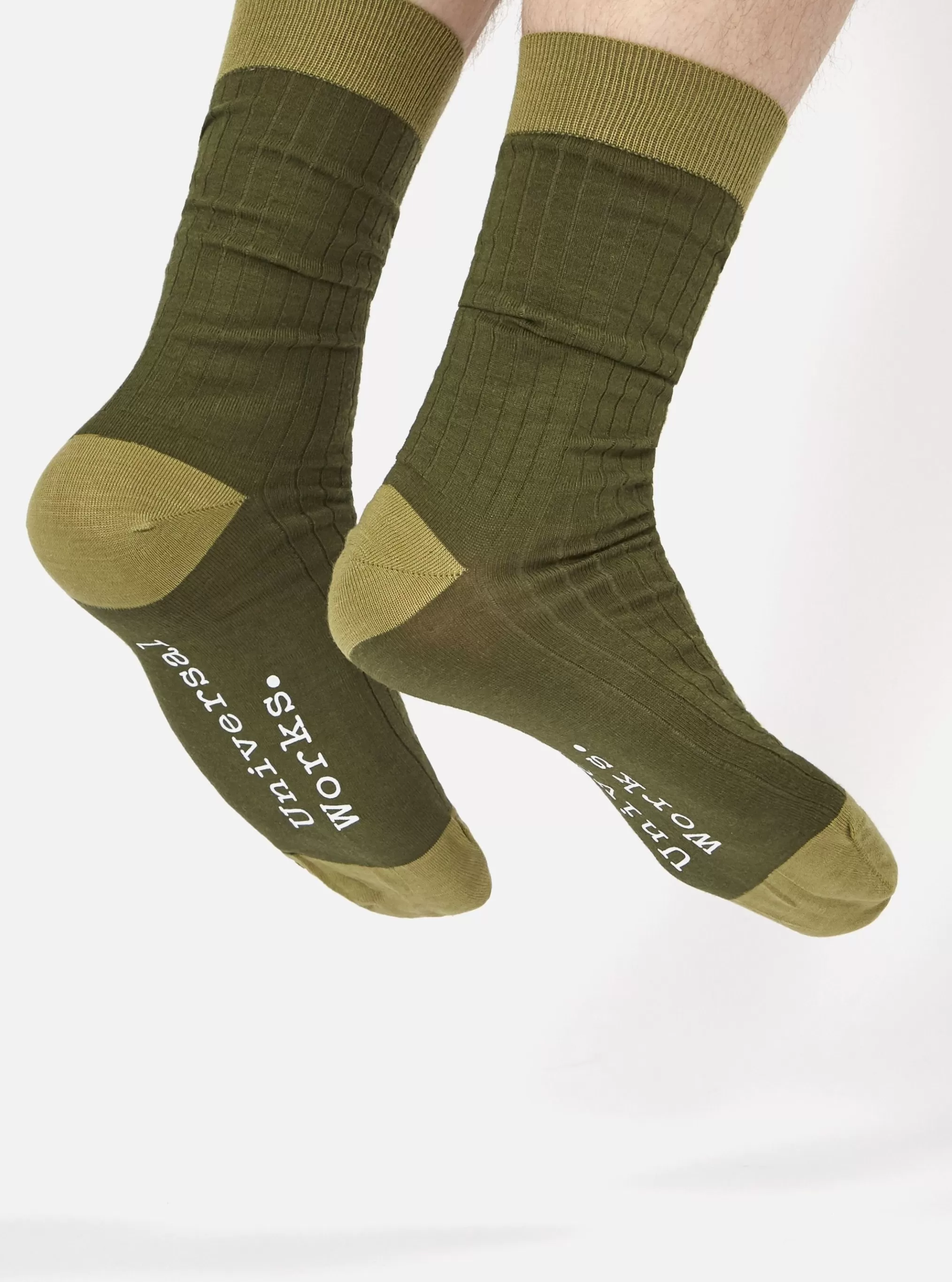 Underwear & Socks.^Universal Works Merino Classic Sock In Olive Merino