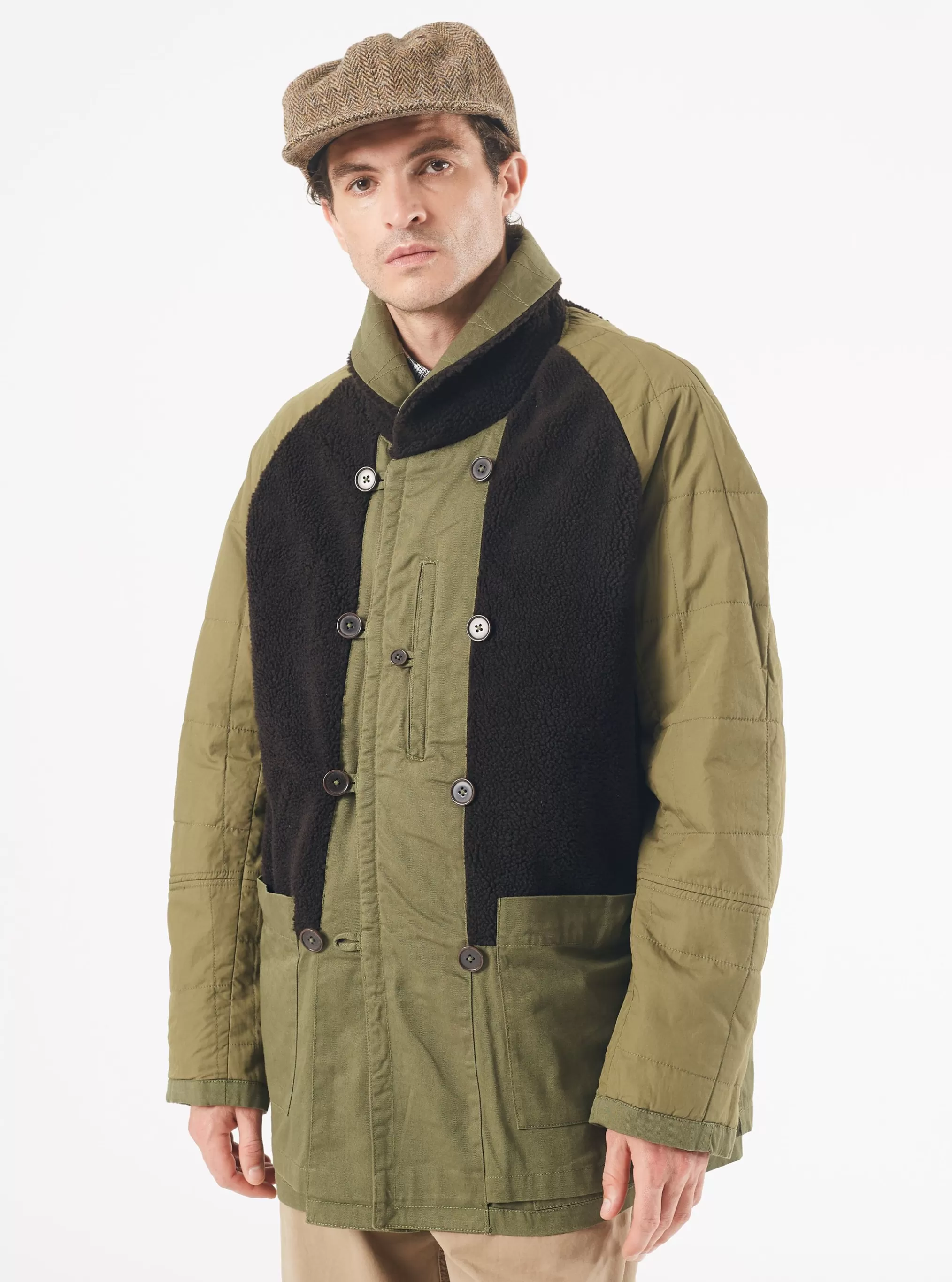 Coats & Outerwear.^Universal Works Reversible Mackinaw Jacket Light Olive Twill/Sherpa